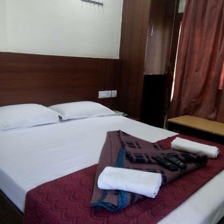 Hotel Dewans Residency Mysore Εξωτερικό φωτογραφία