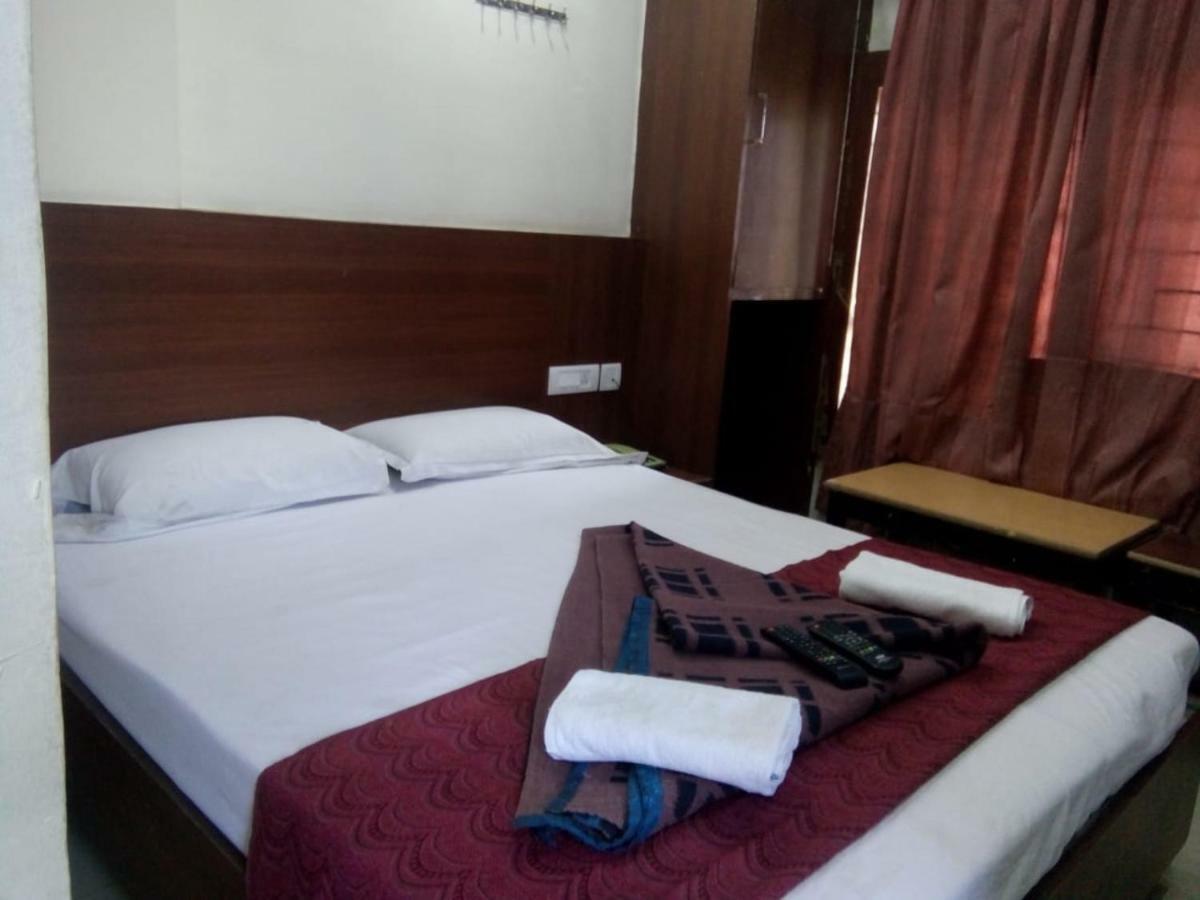 Hotel Dewans Residency Mysore Εξωτερικό φωτογραφία